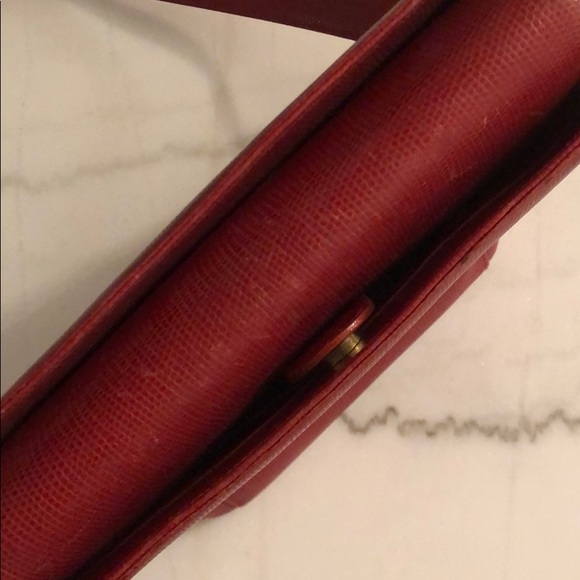 Autehntic MCM Antique Red Crossbody - Picture 4 of 5